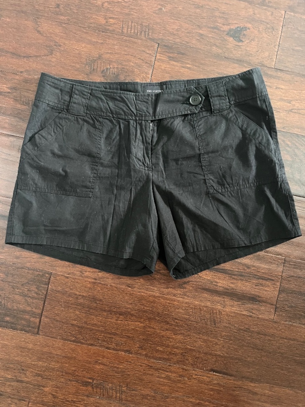 The Limited Drew Fit Black Casual Shorts. Size 12.